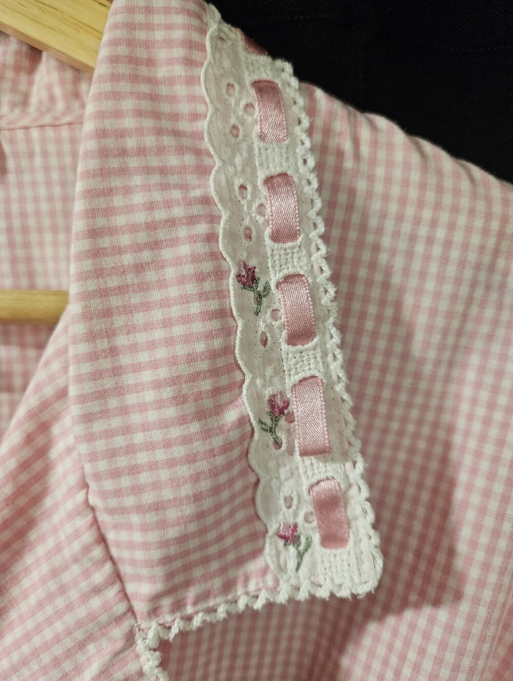 Secret Treasures Pink Gingham Robe Medium Cottagecore Eyelet Lace Wrap - Picture 4 of 9